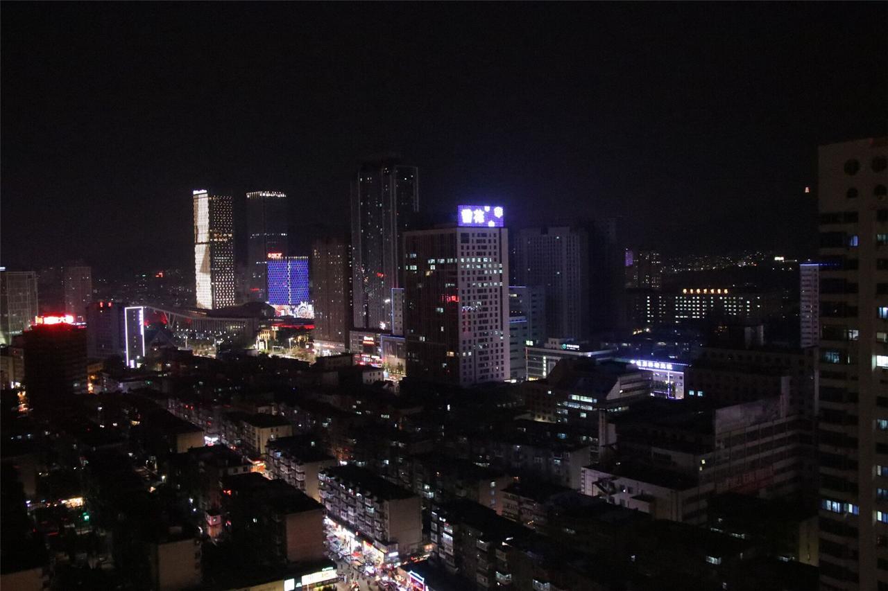 Yantai Music Theme Youth Hostel 外观 照片